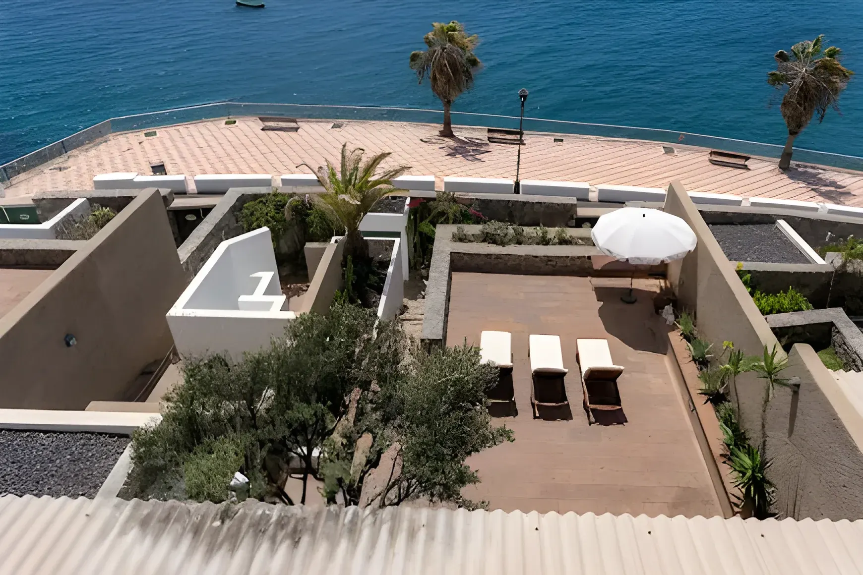 Terraza de Villa El Olivo junto al mar en Porís de Abona